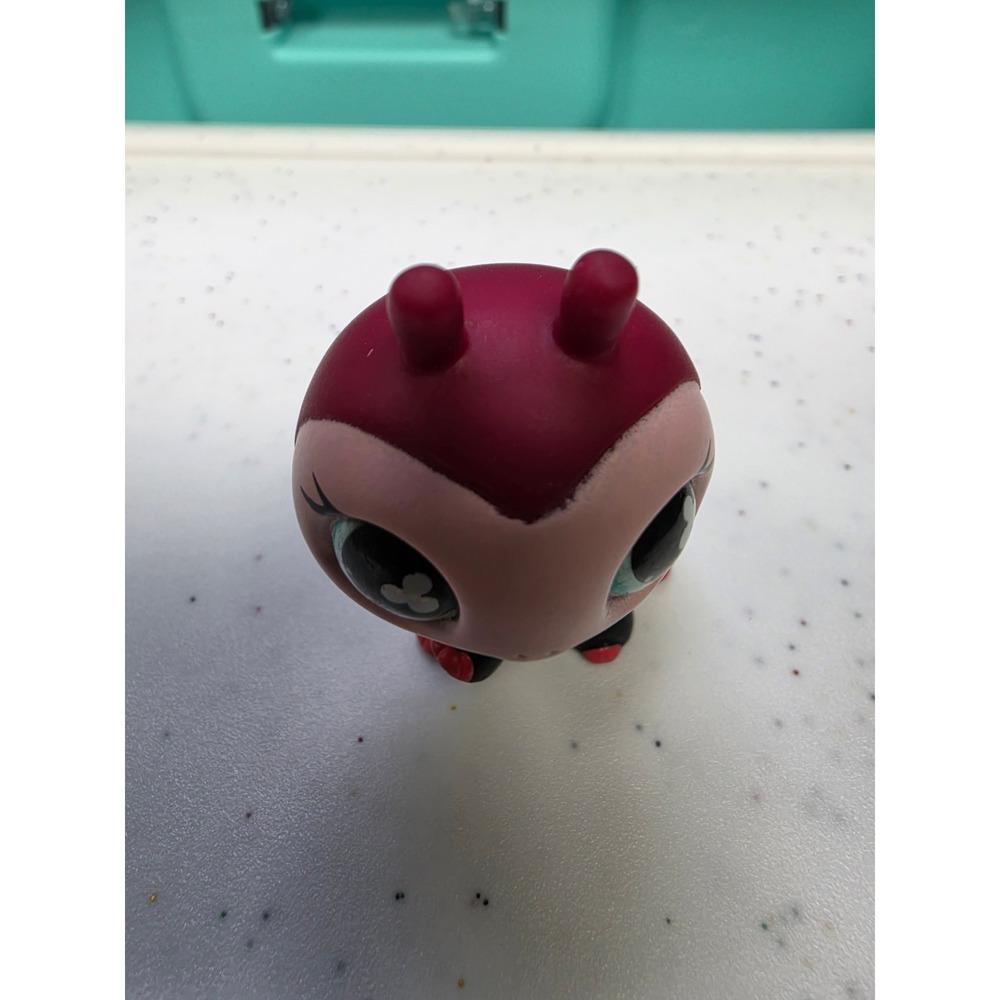 LPS Littlest Pet Shop Ladybug #629 Red and Black Collectable Figure Bug - Picture 3 of 12